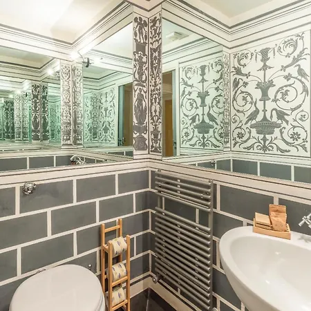 Fossi Five Senses Apartment